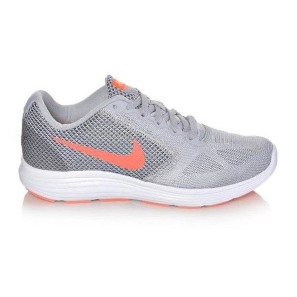Nikes sz 9